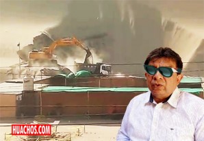 Continúa depredación de dunas camino a Huacachina en las barbas del alcalde Continúa depredación de dunas camino a Huacachina en las barbas del alcalde