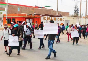 Día D para los chavineros, hoy marcha contra 'Nerón' Milpo Día D para los chavineros, hoy marcha contra 'Nerón' Milpo