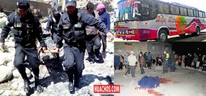 Ómnibus embiste y mata a tres personas en fiesta costumbrista huancavelicana Ómnibus embiste y mata a tres personas en fiesta costumbrista huancavelicana