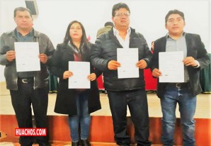 Entregan credenciales a regidores y alcalde elegidos para el periodo 2019 – 2022 Entregan credenciales a regidores y alcalde elegidos para el periodo 2019 – 2022
