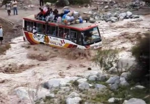 La Madre Naturaleza hace su trabajo pero es responsabilidad del Hombre de tomar sus precauciones La Madre Naturaleza hace su trabajo pero es responsabilidad del Hombre de tomar sus precauciones