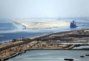 Al Sisi, inaugura el nuevo Canal de Suez, 'el regalo de Egipto al mundo' Al Sisi, inaugura el nuevo Canal de Suez, 'el regalo de Egipto al mundo'