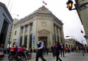 Banco Central de Reserva reduce proyección económica para 2017 Banco Central de Reserva reduce proyección económica para 2017