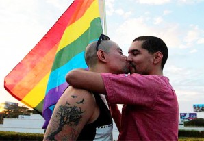 En Latinoamérica mucha gente LGTB todavía vive a la mitad - VIDEOS En Latinoamérica mucha gente LGTB todavía vive a la mitad - VIDEOS