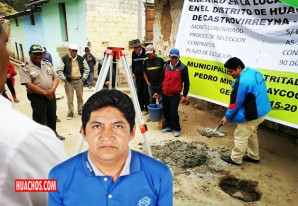 Faltando pocos días para que termine su cargo, el alcalde mejora el ornato del pueblo Faltando pocos días para que termine su cargo, el alcalde mejora el ornato del pueblo