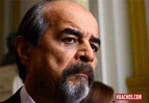 M. Mulder, conocido popularmente como «Perro de Chacra», tuvo un intercambio verbal con del Castillo M. Mulder, conocido popularmente como «Perro de Chacra», tuvo un intercambio verbal con del Castillo