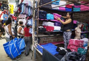 LA SALADA, el mas grande mercado negro de Latinoamérica LA SALADA, el mas grande mercado negro de Latinoamérica