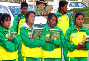 El popular Clodo y su partido Movimiento Ayllu ‘no dan puntadas sin dedal’ El popular Clodo y su partido Movimiento Ayllu ‘no dan puntadas sin dedal’