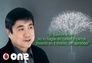 Joi Ito, director del MIT Media Lab, uno de los más prestigiosos centros de investigación del mundo Joi Ito, director del MIT Media Lab, uno de los más prestigiosos centros de investigación del mundo