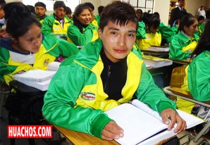 Estudiantes de Academia Triunfador de Huancavelica rumbo a universidades extranjeras Estudiantes de Academia Triunfador de Huancavelica rumbo a universidades extranjeras