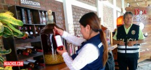 Autoridades hacen control del trago que se va tomar en cantidades industriales Autoridades hacen control del trago que se va tomar en cantidades industriales