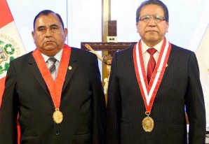 Fiscal de la Nación tomó juramento a nuevo fiscal superior de Chincha Fiscal de la Nación tomó juramento a nuevo fiscal superior de Chincha