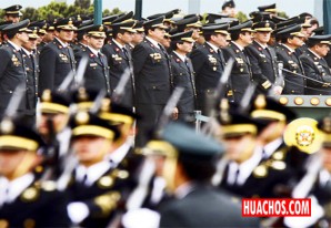 Ascienden a 14 coroneles al grado de general de la Policía Nacional del Perú Ascienden a 14 coroneles al grado de general de la Policía Nacional del Perú