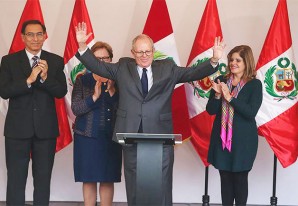 EN VIVO ambiente de fiesta en el PPkasa después del anuncio de la ONPE EN VIVO ambiente de fiesta en el PPkasa después del anuncio de la ONPE