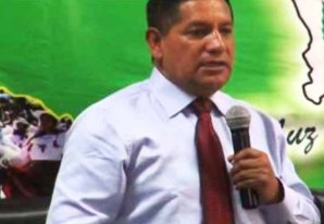 Clodo es claro como el agua de los bofedales huancavelicanos - VIDEO Clodo es claro como el agua de los bofedales huancavelicanos - VIDEO