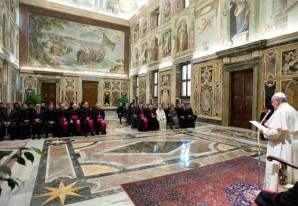 Francisco explica las 15 enfermedades de la Curia romana Francisco explica las 15 enfermedades de la Curia romana