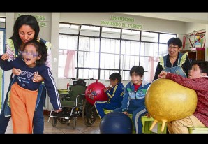 Colegios inclusivos recibieron más de S/ 4 millones para acondicionamiento de locales Colegios inclusivos recibieron más de S/ 4 millones para acondicionamiento de locales