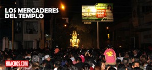 Caos en Ica. Ambulantes invaden el recorrido del Cristo Moreno Caos en Ica. Ambulantes invaden el recorrido del Cristo Moreno