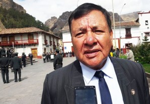 El soldado Gualberto López le lanza puyas a Marilú Martens - VIDEO El soldado Gualberto López le lanza puyas a Marilú Martens - VIDEO